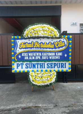 Papan Bunga Duka di Aranio